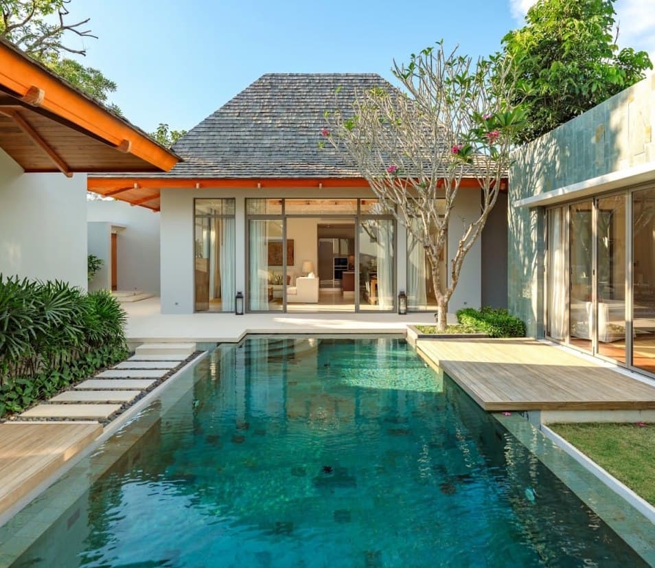 Anchan Villas — крупнейший застройщик вилл на Пхукете: 20 лет, ~300 проектов и рост